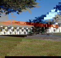 Moon River Motor Inn - Accommodation Redcliffe