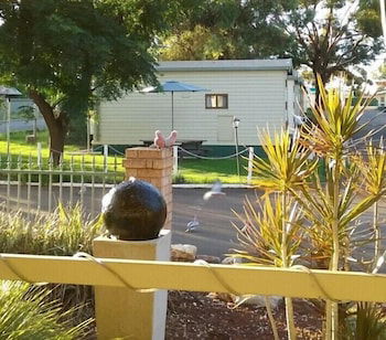 Big4 Acclaim Prospector Holiday Park - Accommodation Redcliffe 0