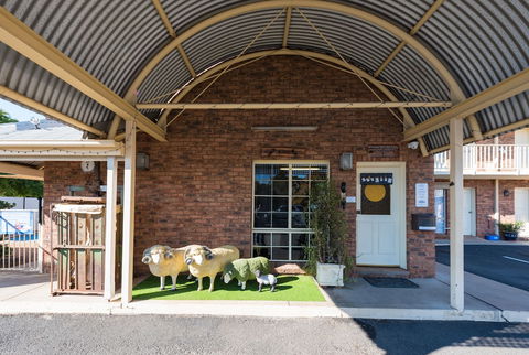 Shearing Shed Motor Inn - Accommodation Redcliffe 4