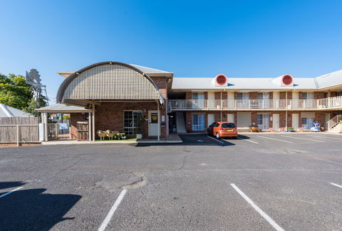Shearing Shed Motor Inn - Accommodation Redcliffe 3