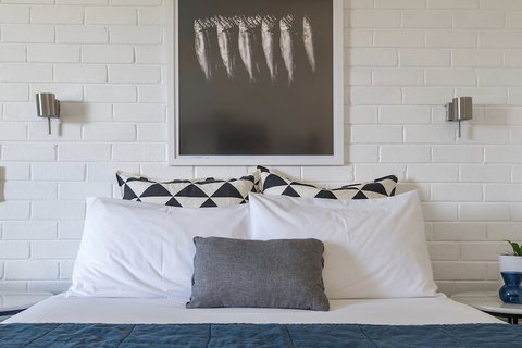 Harriet House Tumut - Accommodation Redcliffe 6