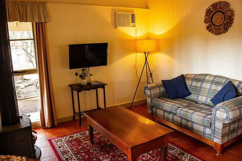 Kalimna Woods Cottages - Accommodation Redcliffe 5