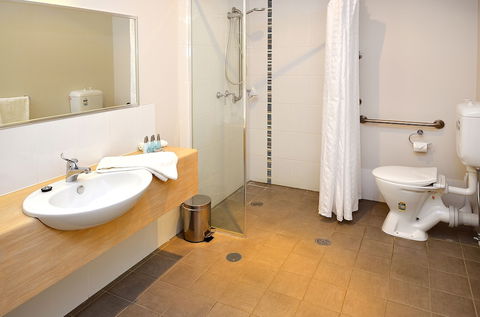 Mackellar Motel - Accommodation Redcliffe 5