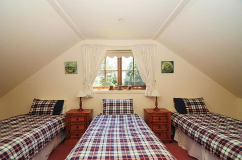 Daisy Cottage - Accommodation Redcliffe 2