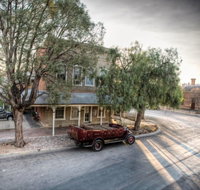 The Steampacket Inn - Accommodation Redcliffe