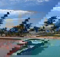 Diamond Beach Holiday Park - Accommodation Redcliffe