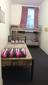 Elizabeth Hostel - Accommodation Redcliffe 6