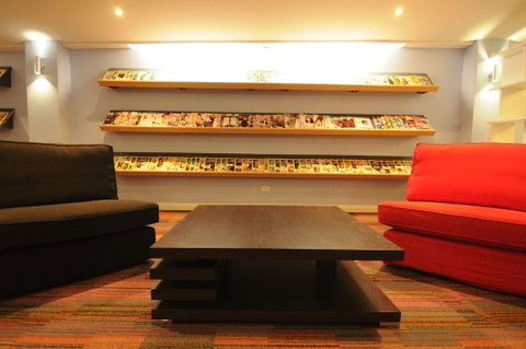 Kangaroo Inn - Hostel - Accommodation Redcliffe 1