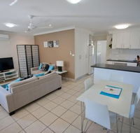 Beachside Gardens 5 - Accommodation Redcliffe
