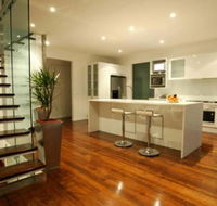Ticies by the Sea - Accommodation Redcliffe