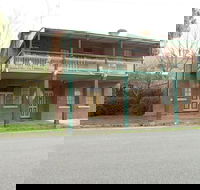 Stoke House Bed and Breakfast - Accommodation Redcliffe