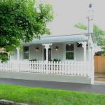 Cottage 79 - Accommodation Redcliffe 0