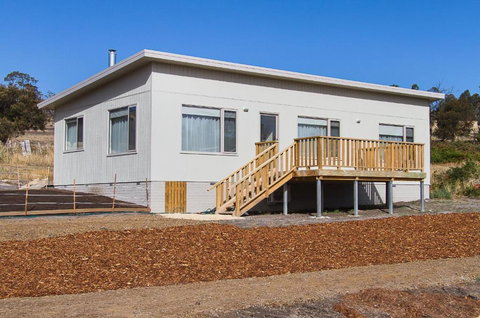 Catherine Lodge Farm Gate Cottages - Accommodation Redcliffe 5