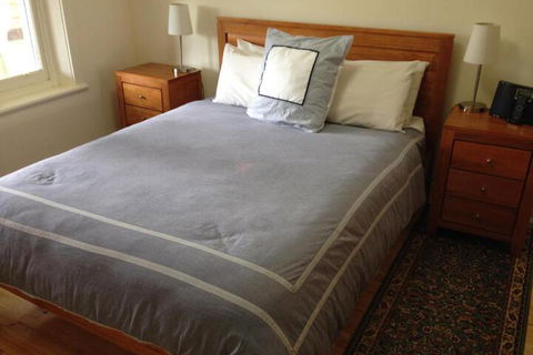 MacDonnell House Naracoorte - Accommodation Redcliffe 3