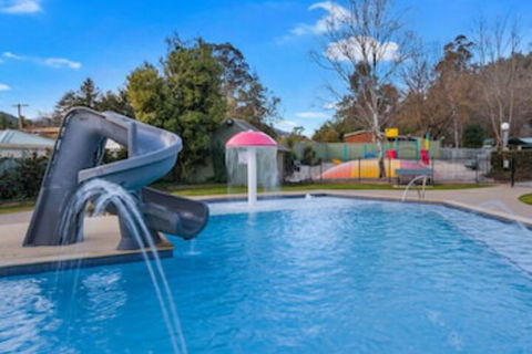 Bright Caravan Park - Accommodation Redcliffe 0