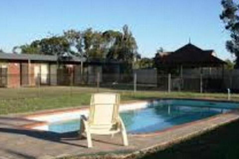 A Room For U - Accommodation Redcliffe 6