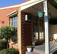 Old Coach Motor Inn - Accommodation Redcliffe
