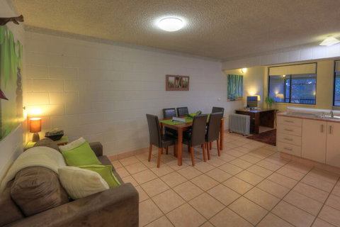 Mapleton Falls Accommodation - Accommodation Redcliffe 6