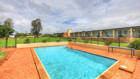 Atherton Motel - Accommodation Redcliffe 5