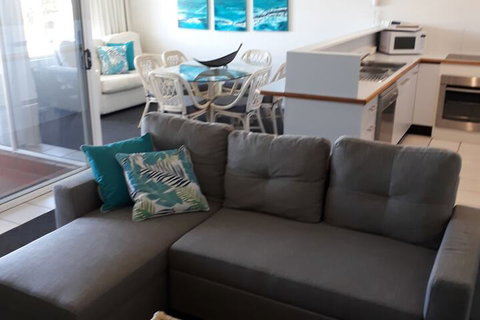 Pandanus Coolum Beach - Accommodation Redcliffe 5