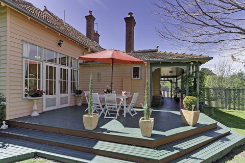 Dalfruin B&B - Accommodation Redcliffe 1