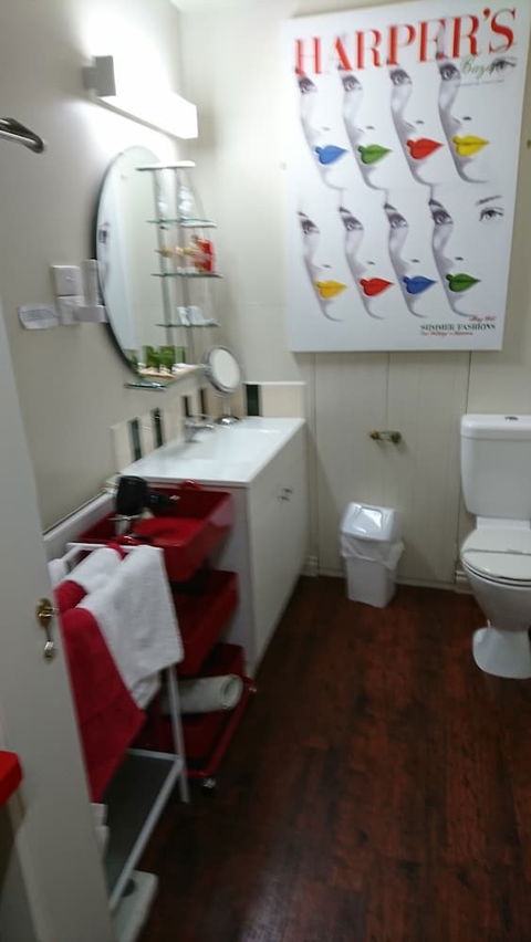 Dalfruin B&B - Accommodation Redcliffe 6