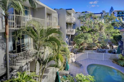 Surf Dance - Accommodation Redcliffe 0