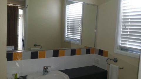 Seacove Resort - Accommodation Redcliffe 6