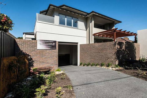 Orange Serviced Apartment - Accommodation Redcliffe 5