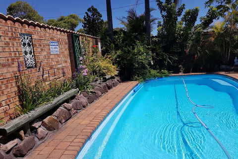 Central Motel Nelson Bay - Accommodation Redcliffe 4