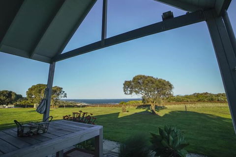 Bear Gully Coastal Cottages - Accommodation Redcliffe 7