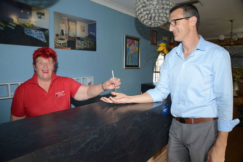 Cameo Inn Motel - Accommodation Redcliffe 2