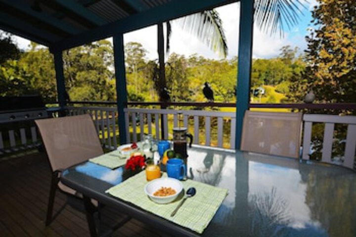 Burnside QLD Accommodation Redcliffe