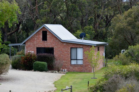 Prom Coast Holiday Lodge - Accommodation Redcliffe 3