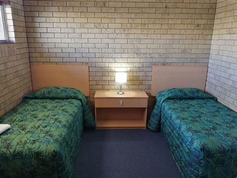 Macintyre Motor Inn - Accommodation Redcliffe 6
