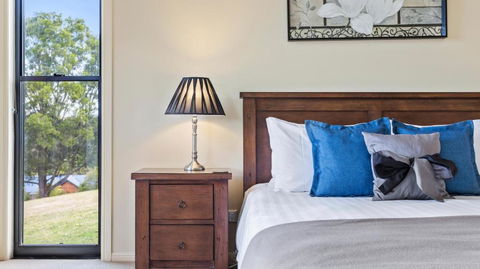 Ravensbourne Escape Stella Luna - Accommodation Redcliffe 2