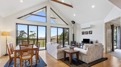 Ravensbourne Escape Stella Luna - Accommodation Redcliffe 1