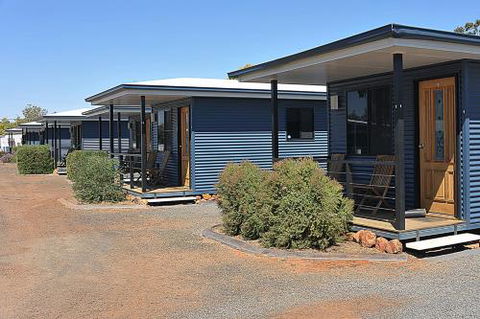 Pick A Box Motel - Accommodation Redcliffe 5