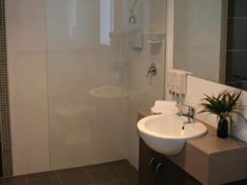 Drover's Motor Inn, Dalby - Accommodation Redcliffe 4