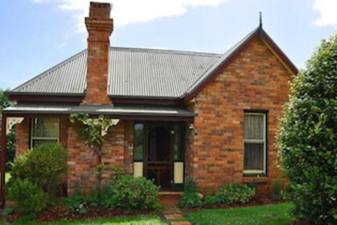 Killynaught Spa Cottages - Accommodation Redcliffe 1