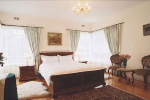 Bluebell Bed & Breakfast - Accommodation Redcliffe 0