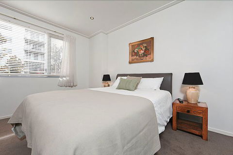 Accommodate Canberra - Glebe Park - Accommodation Redcliffe 3