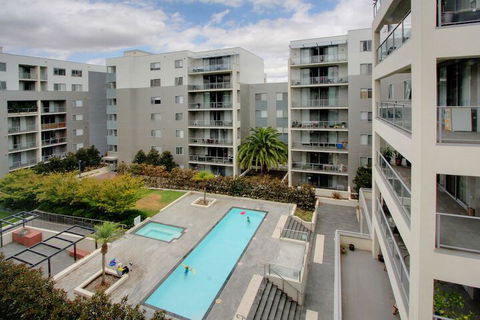 Accommodate Canberra - Glebe Park - Accommodation Redcliffe 2