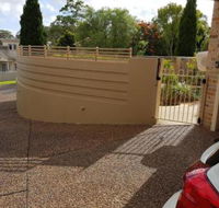 Corlette Poolside Getaway - Accommodation Redcliffe
