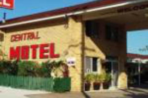 Nambour Central Motel - Accommodation Redcliffe 0