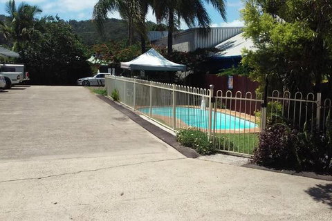 Nambour Central Motel - Accommodation Redcliffe 2
