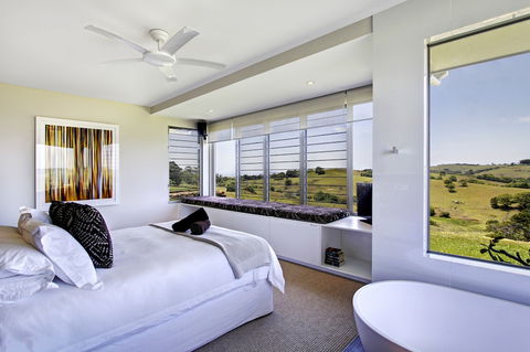 A PERFECT STAY - CapeView - Accommodation Redcliffe 4