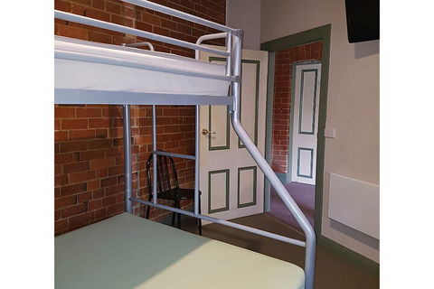 Mansfield Traveller's Lodge - Accommodation Redcliffe 4