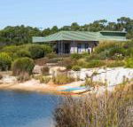 Kooyar Mia - Accommodation Redcliffe