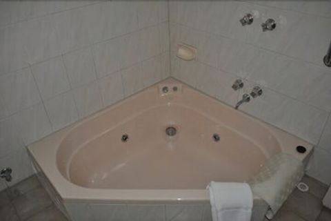 Nunawading Motor Inn - Accommodation Redcliffe 7